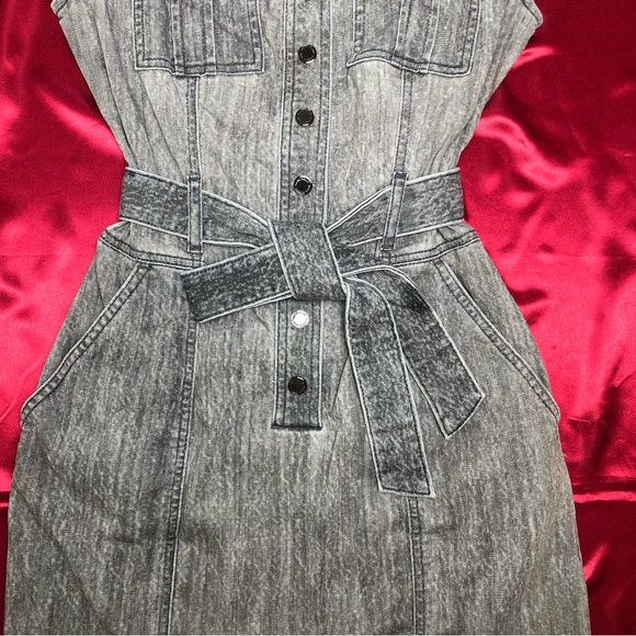 White House Black Market (WHBM) Cap Sleeve Denim Dress - Picture 5 of 8